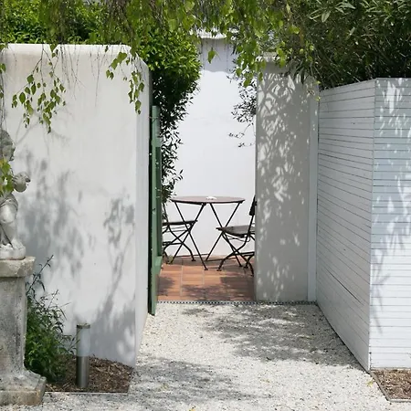Locations De Vacances Le Clos Rhea Saint-Martin-de-Ré Room photo
